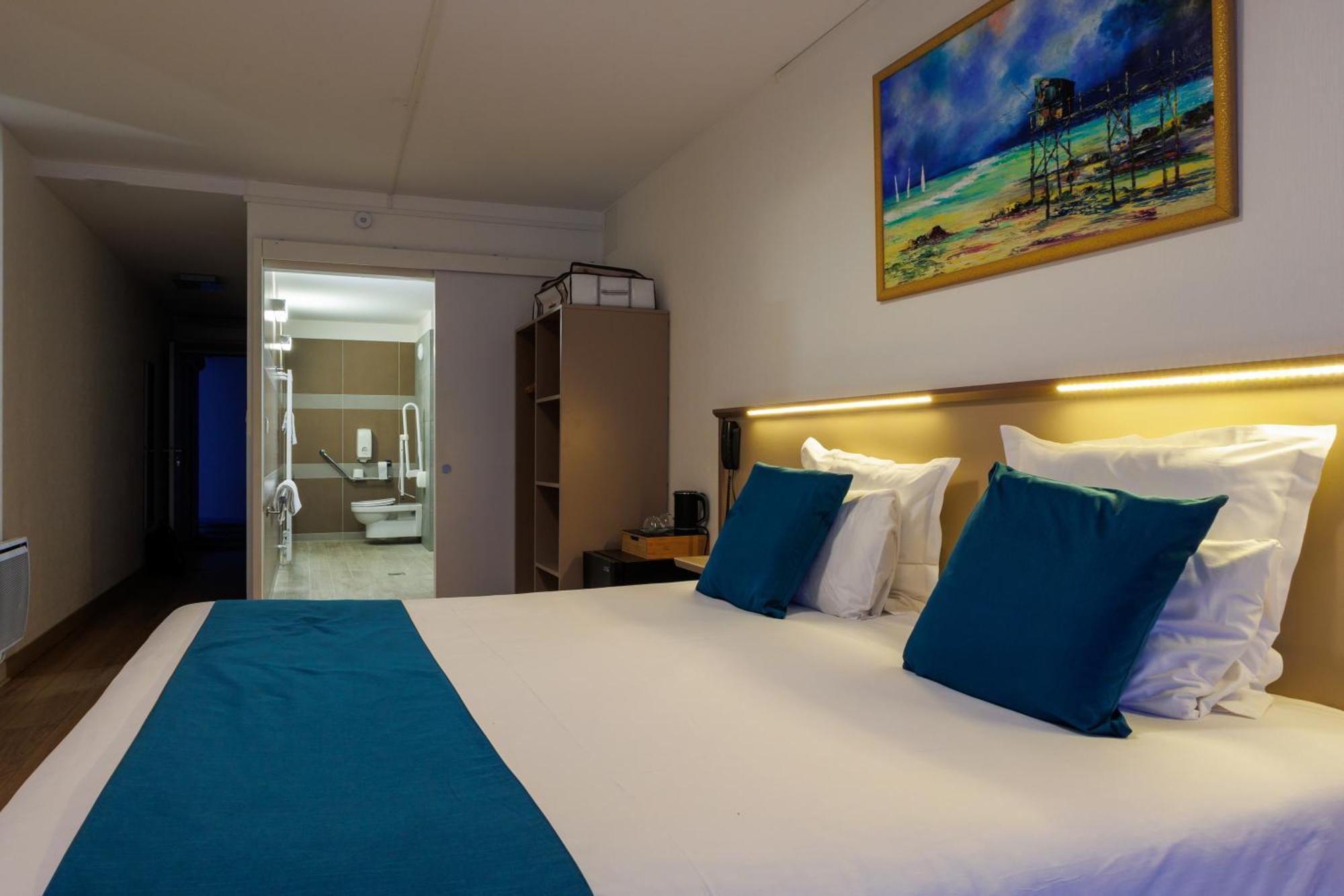 Logis Hotel Le Rochelois La Rochelle  Exterior photo